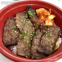 十勝ハーブ牛焼肉 MONMOM - ハラミ弁当 1100円