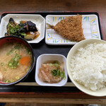 半田屋 - 豚汁が1番美味しかった様な・・・(^_^;)