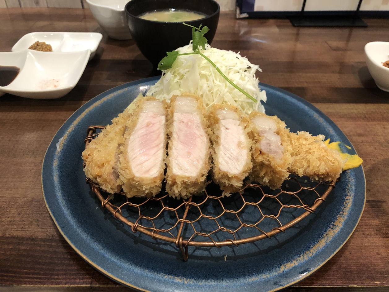 グルメ部みかんさんが投稿したとんかつ食堂 熟豚（京都/山科）の口コミ詳細 [食べログ] とんかつ食堂 熟豚
