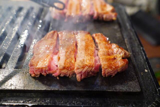 奈良きみやの流れを組むヒレ、シャトーブリアン専門の焼肉屋！大阪で