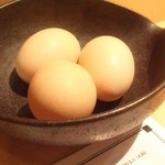 和ダイニング＆ハンバーグ　楽 - テーブル備え付け生卵