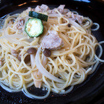 田園茶屋　いとわ - 「鶏と野菜の柚子胡椒パスタ」（680円）。さっぱり爽やかな和風パスタ。