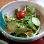 田園茶屋　いとわ - サラダも新鮮。人参ドレッシングが美味しかった。