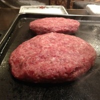 牛幸 本店 - ハンバーグ