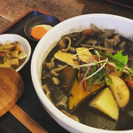 手打ちほうとうと発幸料理のお店 元祖へっころ谷 - 