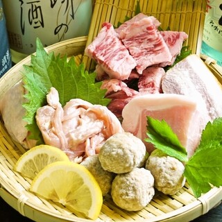 Recommended item is "7 types of meat platter (for 2-3 people)" for 1,580 yen.