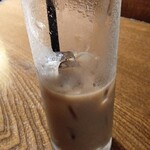 炭焼炉ばた くし路 - 飲みかけのアイスコーヒー