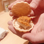 銀座 しのはら - フォアグラ最中