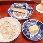 銀座 しのはら - 焼き鮎の炊き込みご飯 水茄子 だし巻き玉子