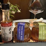 レフェルヴェソンス - チーズに合わせたハチミツ類です♪