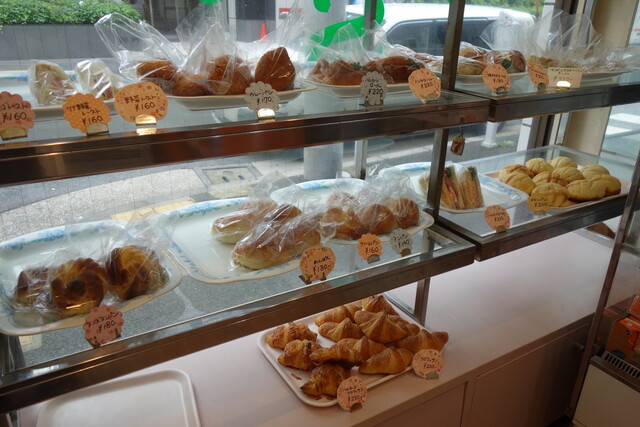 サンアントン 汐留 パン 食べログ