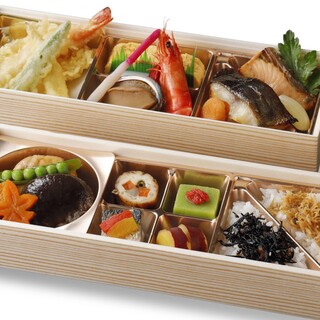 Take-out Bento (boxed lunch) [Kaoru] ¥3000 (excluding tax)
