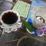 ヒロ コーヒーファーム - ホットコーヒー（600円）とコーヒープリン（400円）