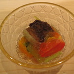 くろぎ - 夏野菜と明石の蛸の冷し鉢  鯛煮こごり