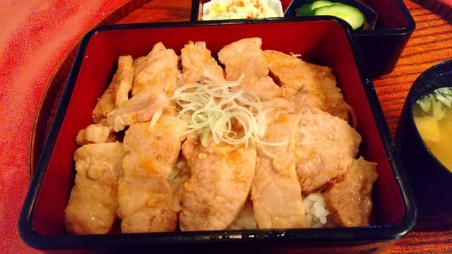 ステーキ&Cafe 都美の丘ガーデン - 仙台市泉区その他（食堂）の写真