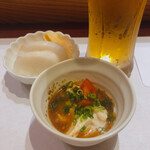 小鯛雀鮨 すし萬 横浜そごう店 - ♦︎プレミアムモルツ　¥800
                                ♦︎先付けの湯葉のサラダ仕立て