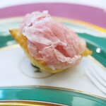 ペレグリーノ - エミリアロマーニャ　パルマ産　"プロシュート・ディ・パルマ"　※パルマでの組み合わせで