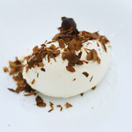 ペレグリーノ - フィナーレ　出来立て　練りたて　濃縮ミルクのジェラート　"ジェラート　フィオーレ　ディ　ラテ"　最適な組み合わせで