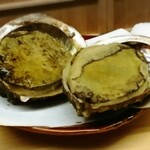 片折 - 能登宇出津の黒鮑酒蒸し