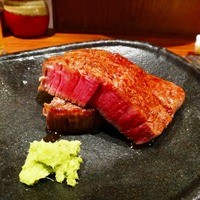 鳥茂 - 和牛炭火焼