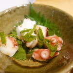 Tachinomi yoshida - たこぶつ　胡麻油と塩