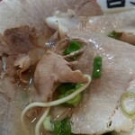 宮っ子ラーメン - ペラいチャーシュー