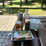 鳥松本店 - 「くつろぎの家公園」から繋がる緑道にて。