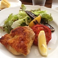 エビスエスクラッシコ - 本日のプランチ～チキンの香草ソテー