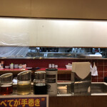 手打ラーメン 珍来 - キッチン方向