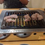 Oosaka Yakiniku Horumon Futago - 