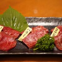 松阪牛炭火焼肉 東海亭 - 