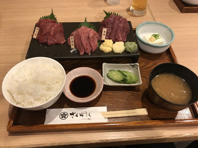 桜肉専門店 さくらさく 茅野 馬肉料理 食べログ