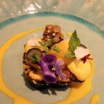 ル レストラン - チーズケーキ。マンゴーのソースが美味しい。