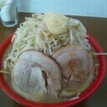 なかや - 特製ラーメン大盛り・やさいもり盛（3倍）・にんにく有