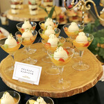 ヴィーナスコート - ブランマンジェ マンゴーソース