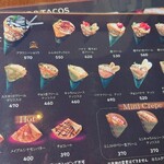 クレープアンドカフェ ヴァーチュ - メニュー2。
      クラシックは種類多数ですね。
      ホットクレープ3種は生地変更以外のトッピングは不可なので注意してくださいね！