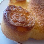 こみちのパン屋さん かて  - クマさんの足