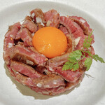 焼肉 スタミナ苑 - 炙りヒレユッケ