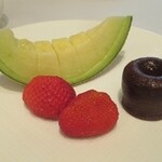 フランス料理 イイザカ - 