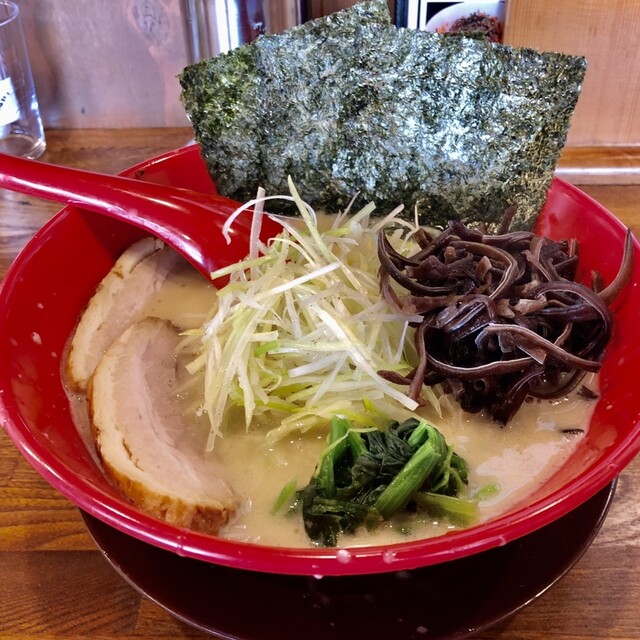 背脂とんこつラーメン 山六商店 京成酒々井 ラーメン 食べログ 背脂とんこつラーメン 山六商店 京成酒々井 ラーメン 食べログ
