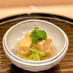 京懐石 吉泉 - 若竹煮、木の芽添え