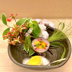 京懐石 吉泉 - メロゴールドの流しもの、ミカン・メロン・パパイヤ・トマト・ブルーベリー・