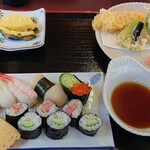 おすしやさん魚忠 - ランチメニューのおすしやさんセット