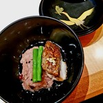 Koshitsukaisekikitaoojikyoubashisaryou - お祝い鯛　お赤飯の飯蒸し