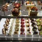 シャンドワゾー - ショーケース左2020