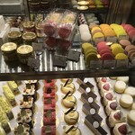 シャンドワゾー - ショーケース右2020