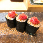 すし匠 - トロタクの細巻