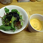 黄金パスタ - サラダとスープ