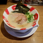 熟成豚骨ラーメン専門 一番軒 - 