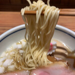 中華そば　堀川 - 自家製の低加水ストレート細麺